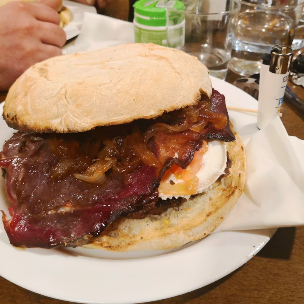 Burger Los Nogales Clásica